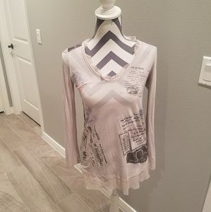 4 love and liberty long sleeve small shirt